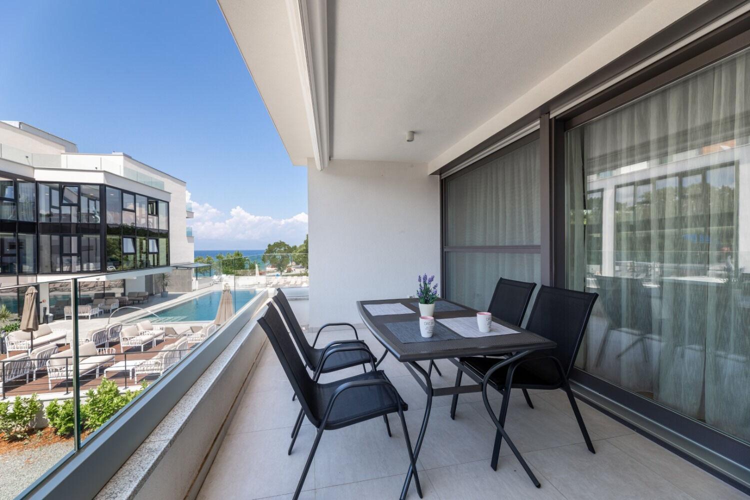Apartments Marina Malinska Buitenkant foto